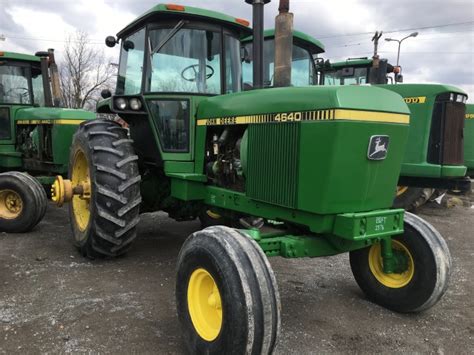 John Deere 4640 salvage tractor at Bootheel Tractor Parts