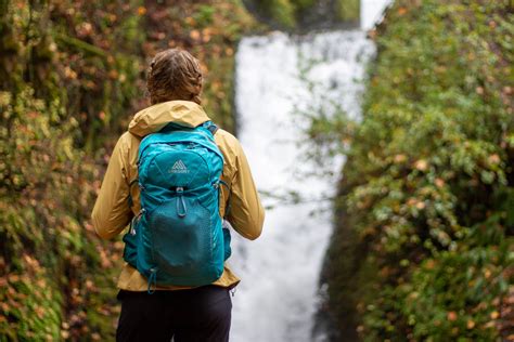 10 Best Daypacks for Hiking of 2023 | CleverHiker