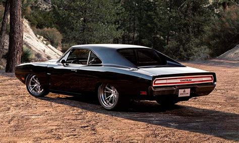 1970 Dodge Charger R/T Restomod Widebody With HP V8 | eduaspirant.com