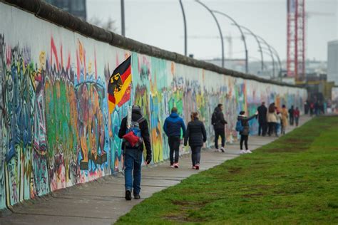 A 200-Foot Section of the Berlin Wall Has Been Torn Down to Make Way for Condos, Leaving ...