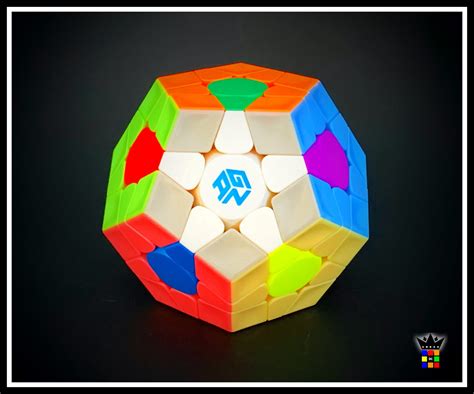 Amazing Pictures of Rubik's Cube Patterns - The Duke of Cubes