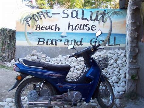 Port Salut Beach House Bar and Grill, Port Salut, Haiti Tourist Information