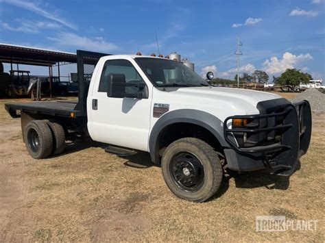 2010 Ford F550 XL 4x4 Flatbed Truck in Gilmer, Texas, United States (TruckPlanet Item #10323055)