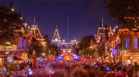 A Family Guide to Enjoying Halloween at Disneyland