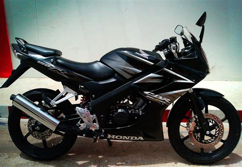 Gears: Honda CBR 150R Review