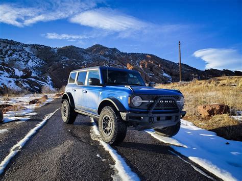 Best Off-Road SUV: Does the 2022 Ford Bronco Defeat the 2022 Land Rover Defender?