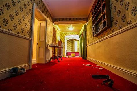 Inside the creepy abandoned 150-year-old mansion - all the pictures - Lincolnshire Live