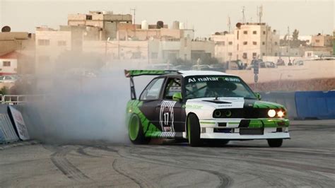 Drift Racing in Jordan - Red Bull Car Park Drift 2013 - YouTube