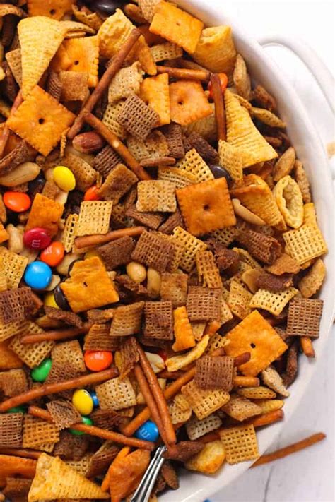 Spicy Chex Party Mix - SueBee Homemaker