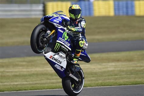 Yamaha YZR-M1 2016 specs, lap times, performance data - FastestLaps.com