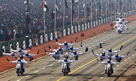 India's 67th Republic Day parade: Daredevils, fire breathers and show of military strength ...