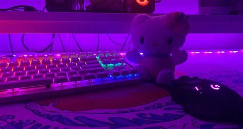 hello kitty discord banner | Banner gif, Banner, Discord game