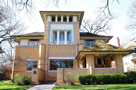 Frank Lloyd Wright Pre-1900 - The First Prairie Houses