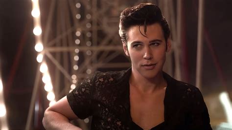 ‘Elvis’ Review: Austin Butler & Tom Hanks in Baz Luhrmann’s Biopic – The Hollywood Reporter