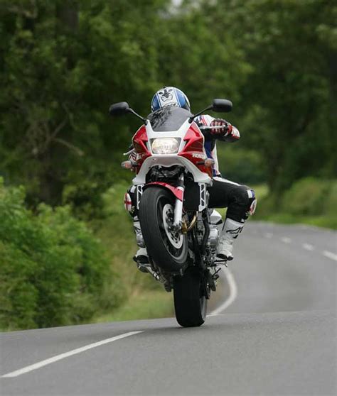 Honda CB1300 S (2005-2013) review | Speed, Specs & Prices | MCN