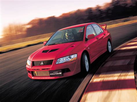 2001 Mitsubishi Lancer Evolution VII | Review | SuperCars.net