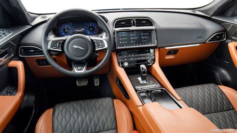 Jaguar F-PACE SVR | 2019MY (Color: Ultra Blue) | Interior, Cockpit