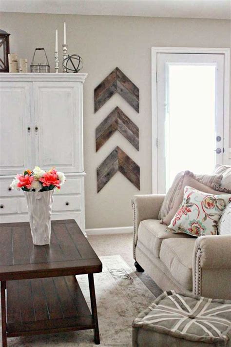 20+ Recycled Pallet Wall Art Ideas for Enhancing Your Interior