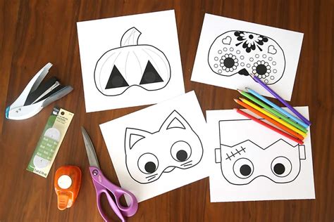 Halloween Classroom Party Ideas - Girl Loves Glam