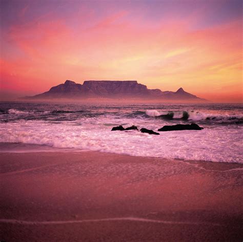 Phoebettmh Travel: (South Africa) - Table Mountain - The Landmark of ...