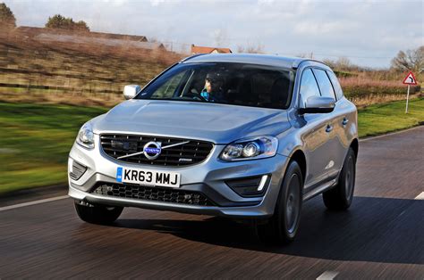 Volvo XC60 D4 R-Design 2014 review | Auto Express