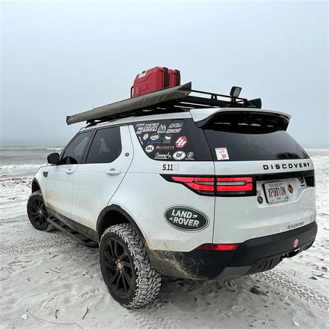 2018 Land Rover Discovery HSE Build – Seek Off-Road Adventures in Comfort - offroadium.com