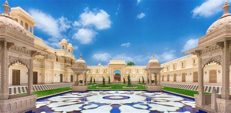 The Oberoi Udaivilas | Udaipur India Luxury Hotels Resorts | Remote Lands