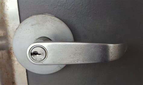 12 Best Commercial Door Locks for Added Security Protection