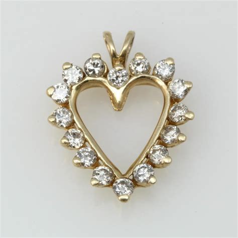 14kt Gold 3.2g Heart Shaped Pendant With Diamond Accents | Property Room