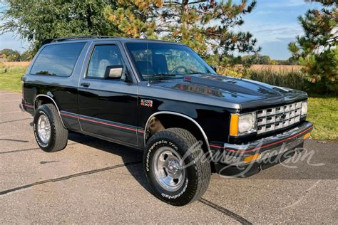 1990 CHEVROLET S-10 BLAZER CUSTOM SUV