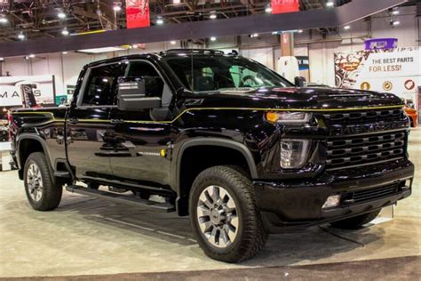 2023 Chevrolet Silverado 2500hd High Country Images