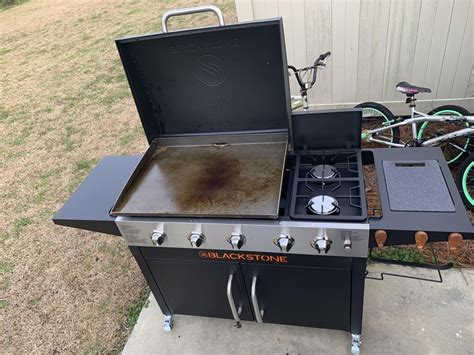 New flat top grill. I just picked this up a few days ago and can’t stop cooking on it. : grilling