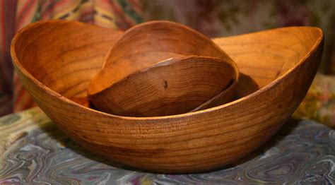 Set of Hand-carved Wooden Bowls | Collectors Weekly