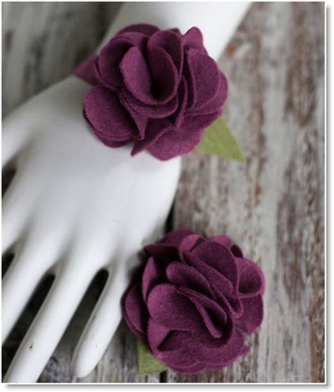 DIY Felt Flowers with Pattern – Felting