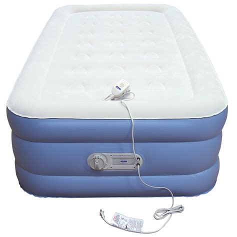 Air Mattress / Top 10 Air Mattress for Camping, College Student or ... : Air mattresses are the ...