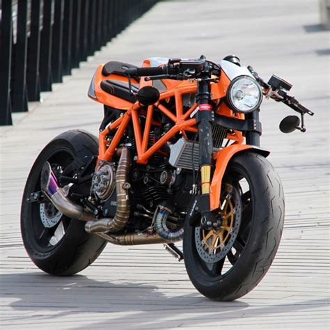 Custom Ducati 900SS by CC Racing Garage - My Interests