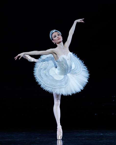 2016 Swan Lake | The Australian Ballet