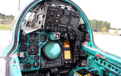 MiG-31 back office | Cockpit, Aircraft, Aircraft carrier