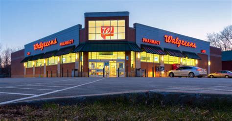 Walgreens Pharmacy Workers Have Had Enough…Again | Red Rebel News