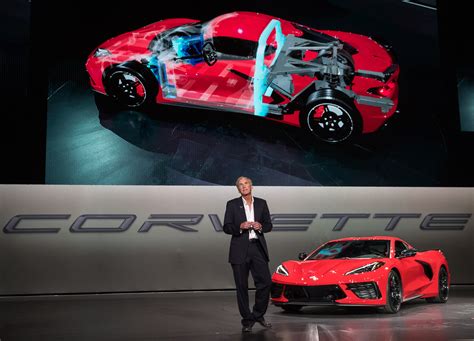 Mid-engine 2020 Corvette Stingray incorporates aluminum, carbon fiber | Repairer Driven News