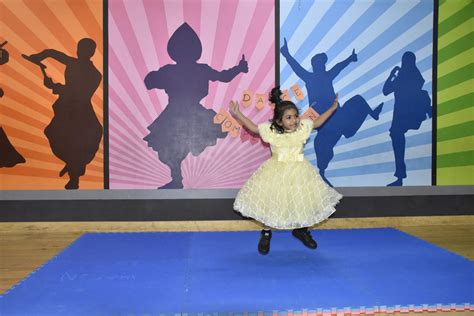 The Enchanting World of Children's Dance Competitions - NHPS