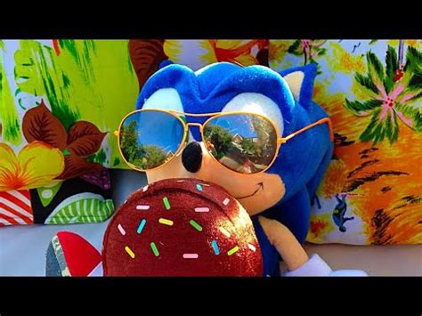 Sonic Adventure Sonic Plush