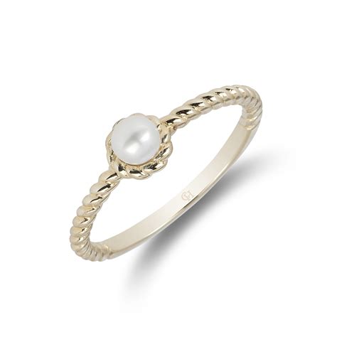 9ct Yellow Gold Pearl Ring