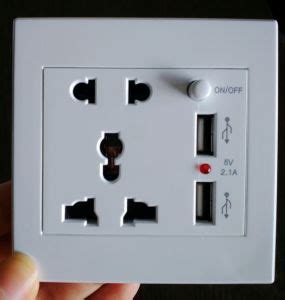 China 5 Pin Universal Switched Socket with Dual USB - China Socket with USB, USB Switch Socket