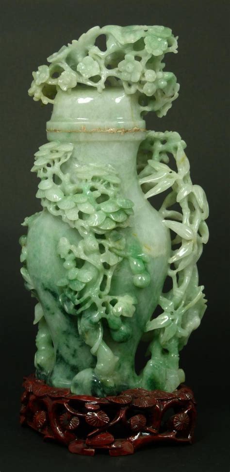 547 best Jade Carvings images on Pinterest | Rock sculpture, Chinese ...