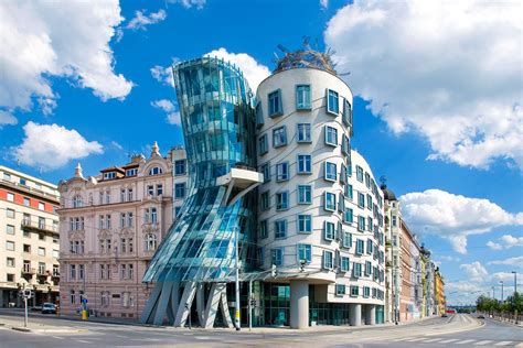 The Dancing House in Prague - Amazing Czechia