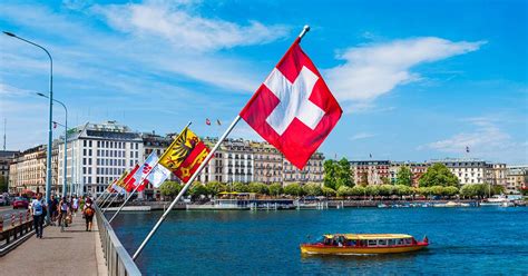 Flag of Switzerland & Swiss cantonal flags