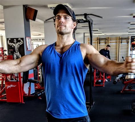 Henry Cavill Superman Workout and Diet Program – Fitness Volt