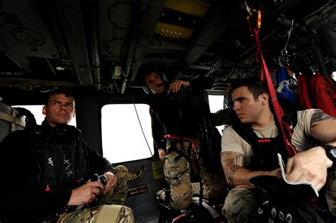 31st, 33rd Rescue Squadrons ensure 'that others may live' > Pacific Air Forces > Article Display