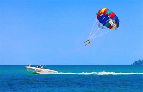 Parasailing Boracay – Boracay Activities 2023 | ViajeRoyale.com